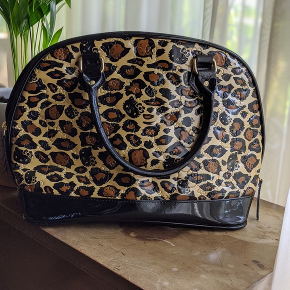 LoungeflyXHello Kitty leopard purse - Picture 2 of 5